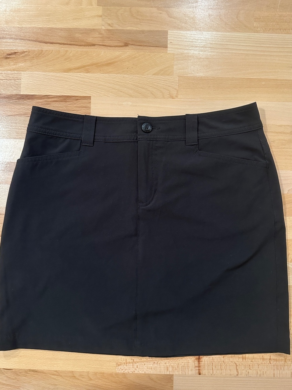 Eddie Bauer Black Women's Skort with Front Pockets